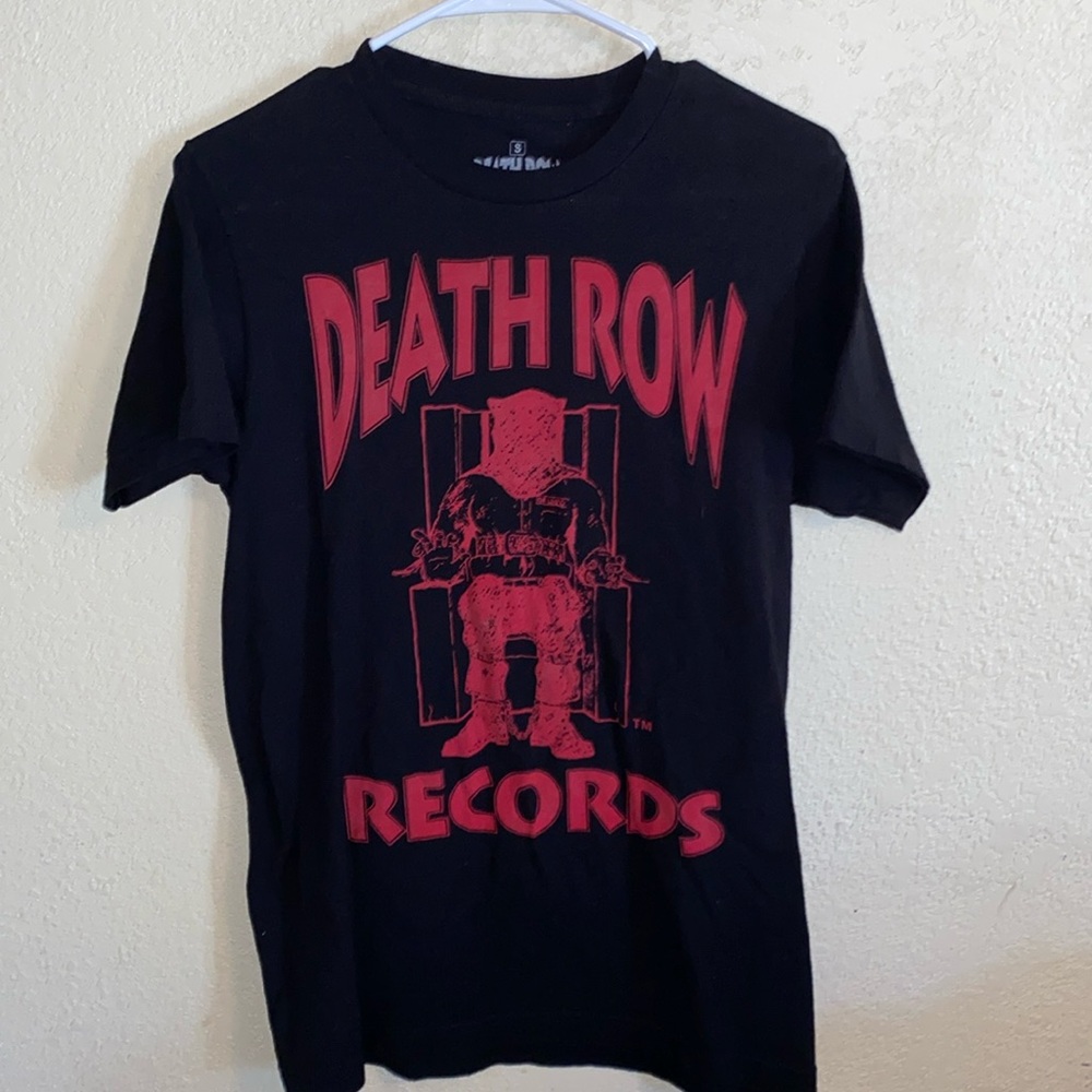 Graphic T-Shirt in good condition